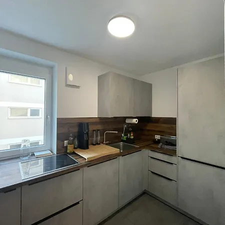 Newly Furnished 83m2 3-room In Apartment *